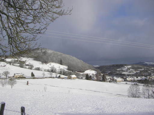 Campsite France Auvergne : Photo Chabrier Photographe
La saison d'hiver, rend les paysages Auvergnat splendide.
