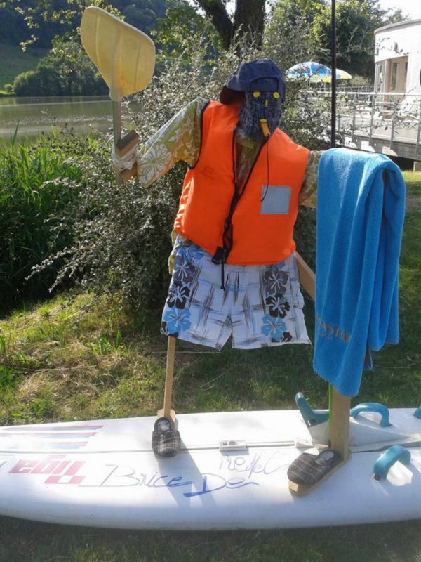 Camping Auvergne : Notre mascotte du village vacances du lac de Menet. Elle a eu du succés : Brice de Menet